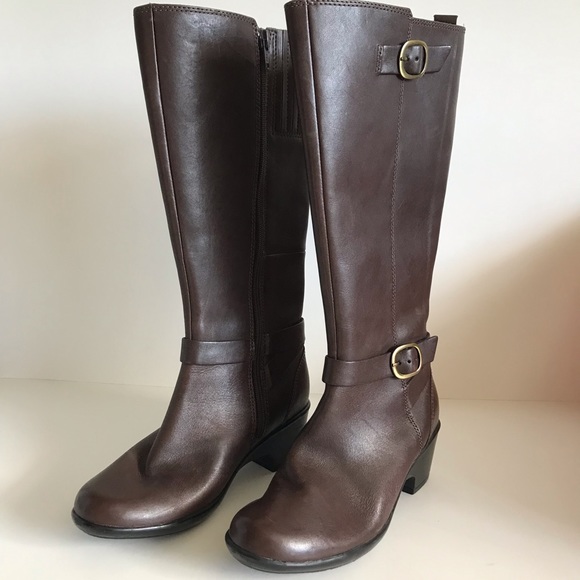 Clarks Shoes - Clarks Malia Poplar Brown Leather Boots